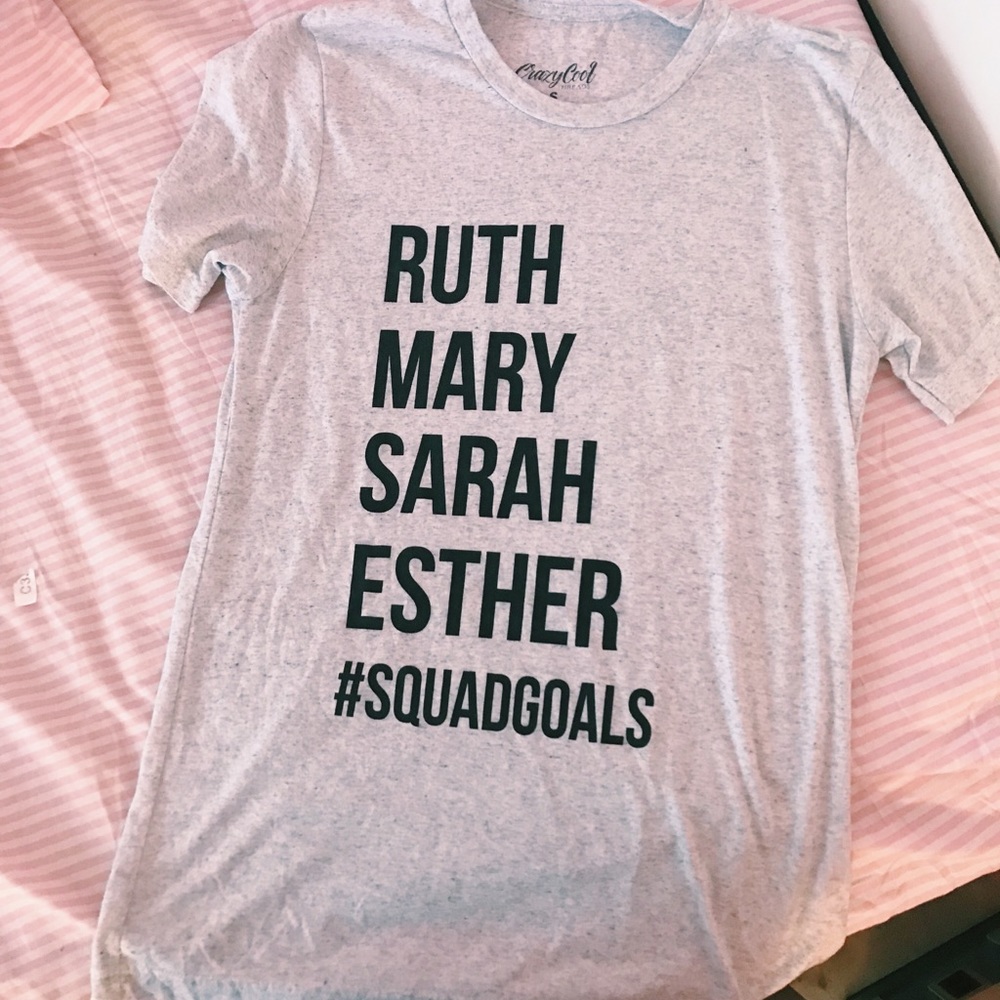 Super cute shop riffraff tee shirt!